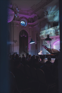 realizacja światła